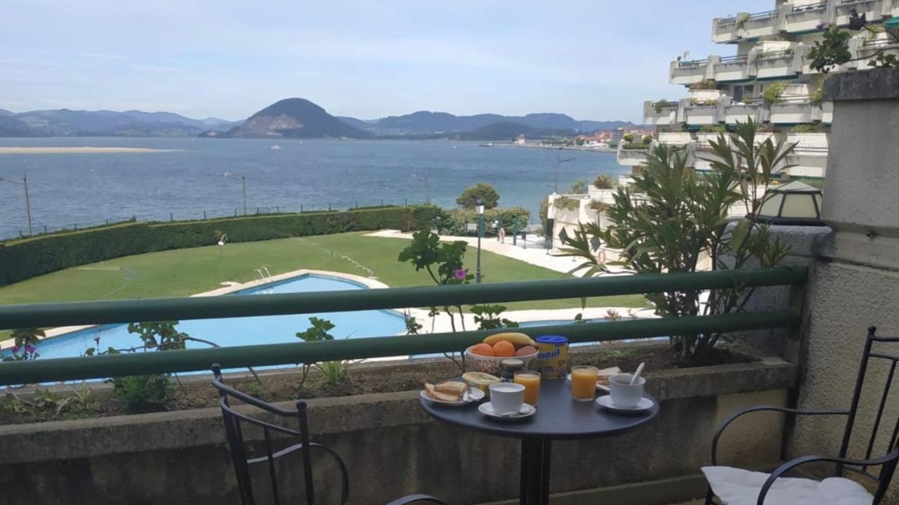Vistamar. Primera línea. Bahía de Santoña Exterior foto